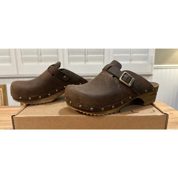 Sanita Women's Clogs Brown Leather Upper Wood Sole Size 37 EU 6.5 US NWOT - Picture 5 of 11
